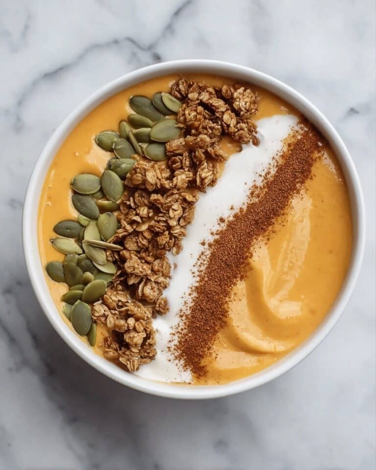 Pumpkin Pie Smoothie Bowl Recipe