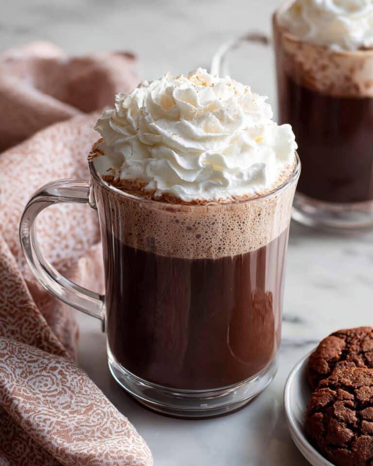 Homemade Rich and Creamy Hot Chocolate Recipe