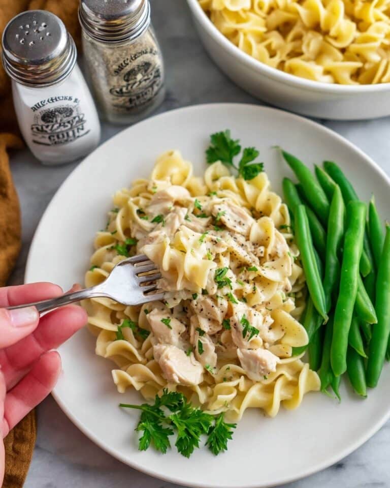 One Pot Chicken and Noodles Skillet Recipe