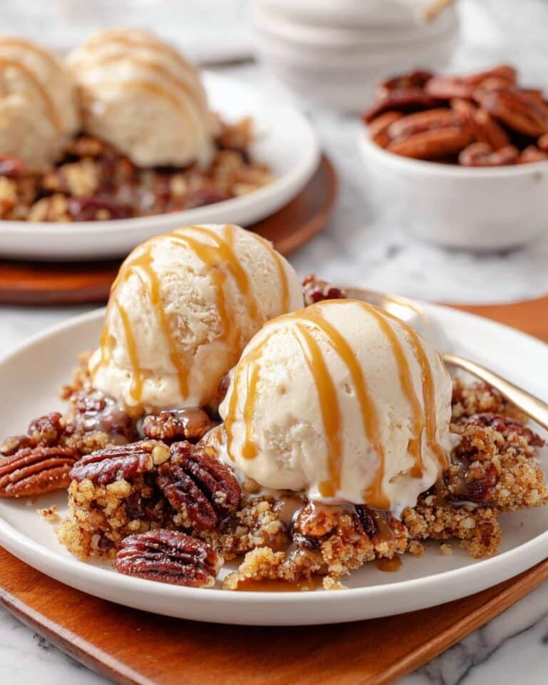 Pecan Pie Dump Cake Recipe
