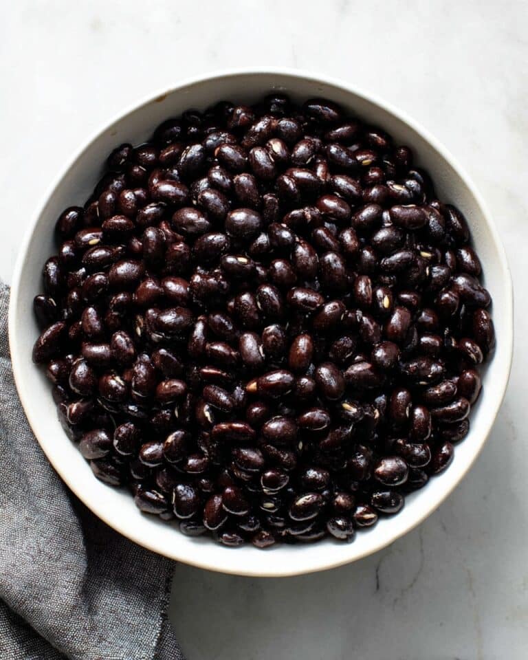 Quick and Easy Seasoned Canned Black Beans Recipe