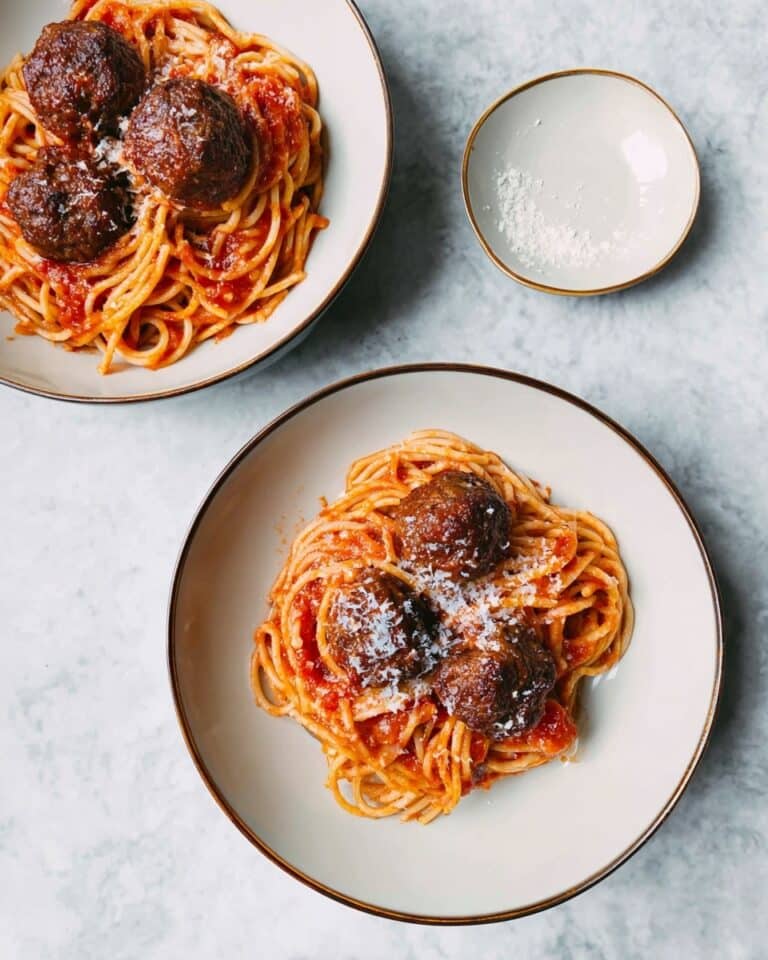 25-Minute Baked Ground Beef Meatballs Recipe