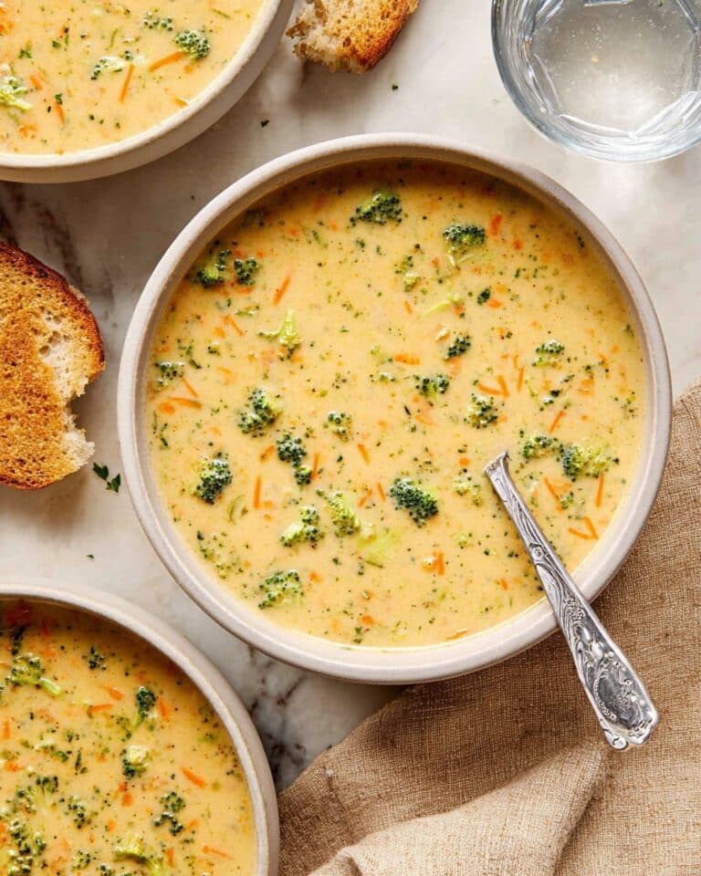 Instant Pot Broccoli Cheddar Soup Recipe