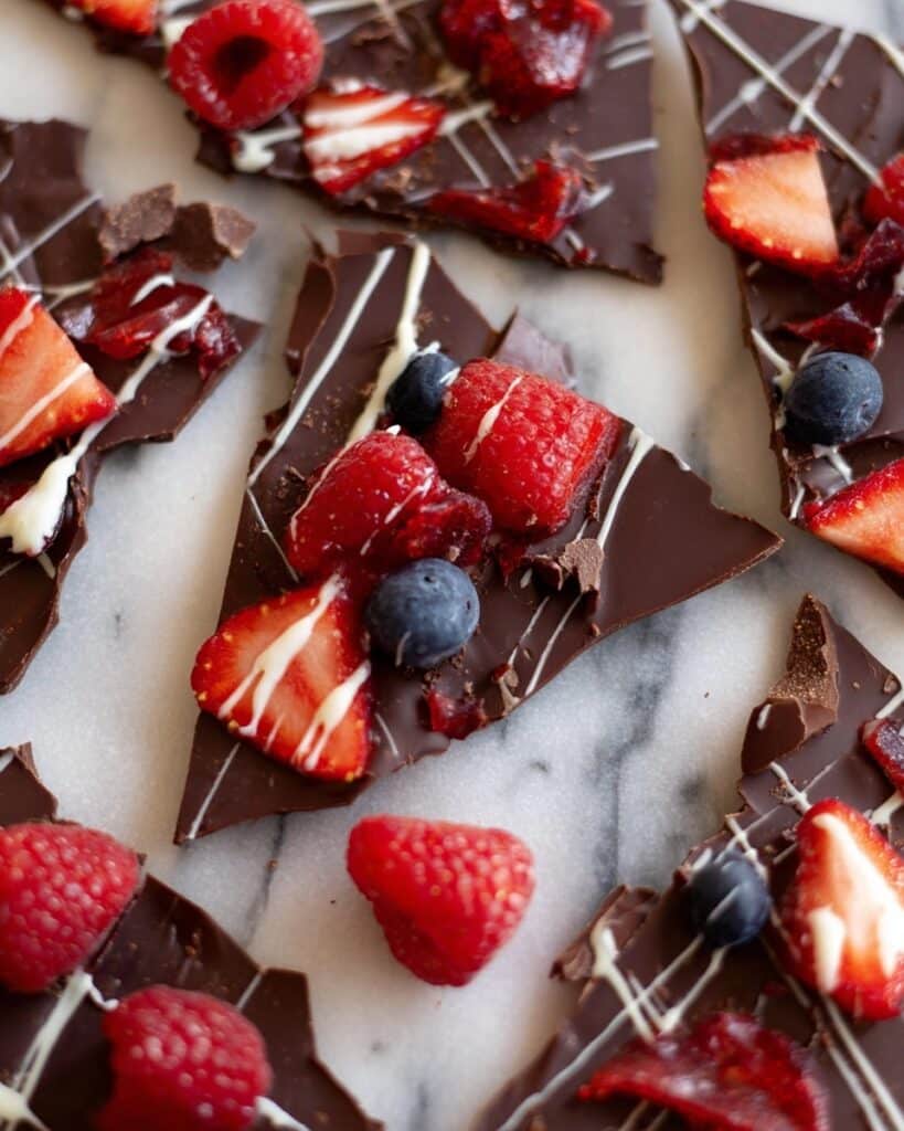 Dark Chocolate Berry Bark Recipe