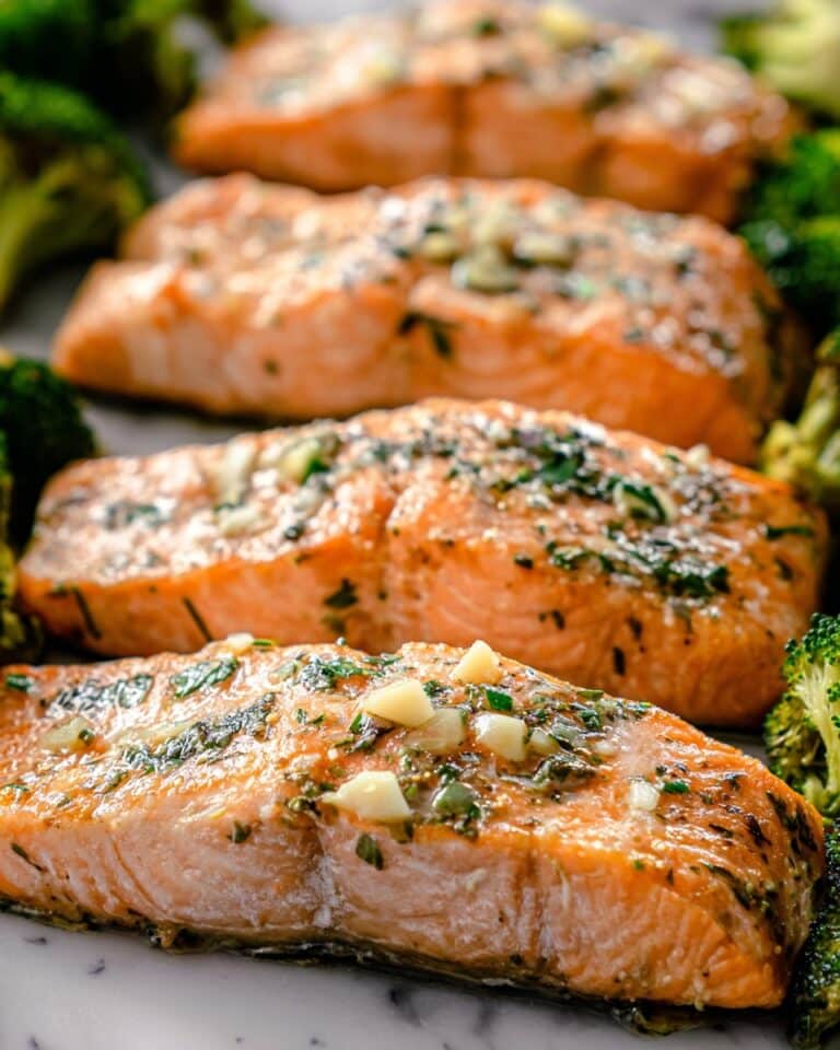 Garlic Butter Baked Salmon with Roasted Broccoli Recipe