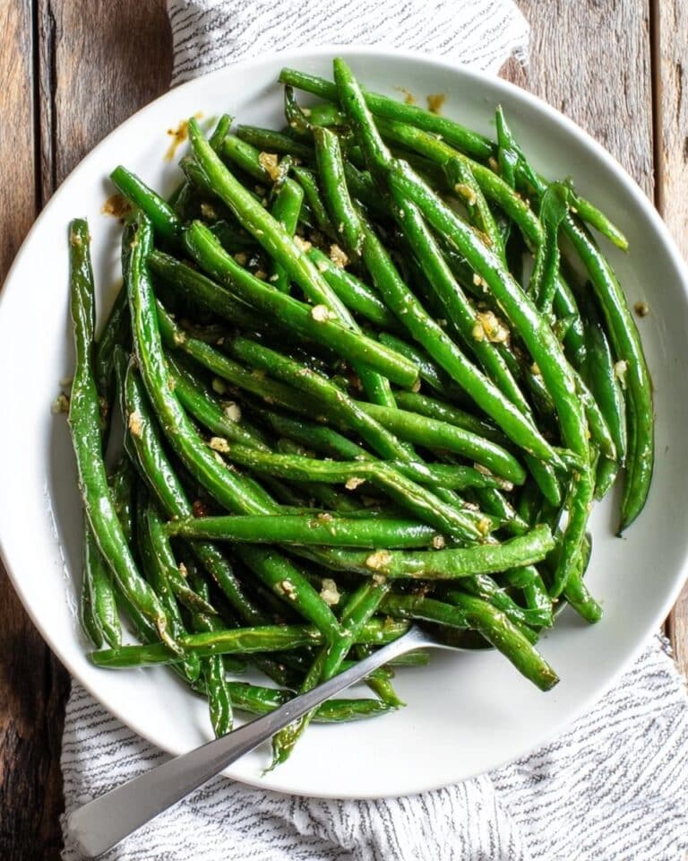 Easy Garlic Green Beans Recipe