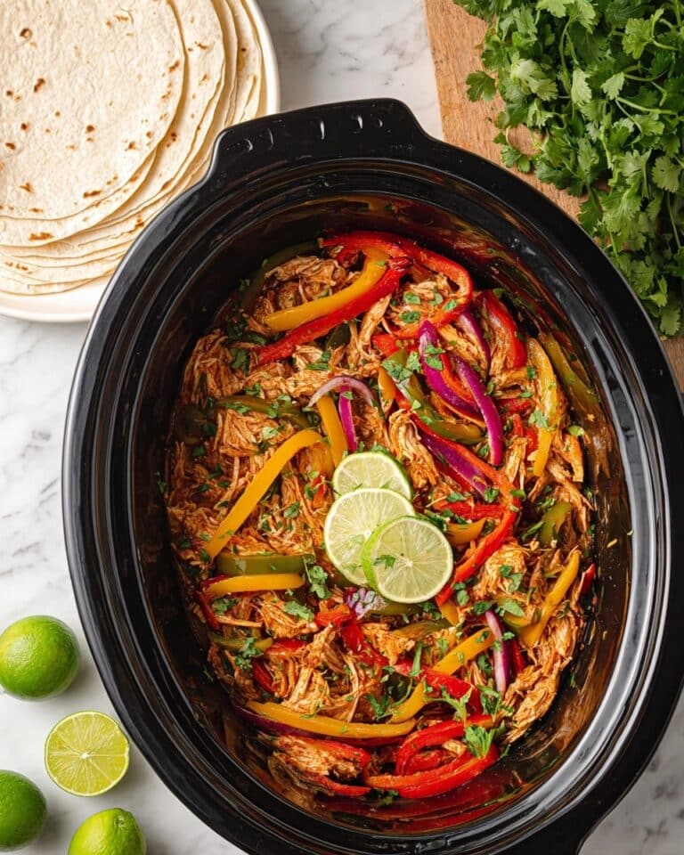Slow Cooker Chicken Fajitas Recipe