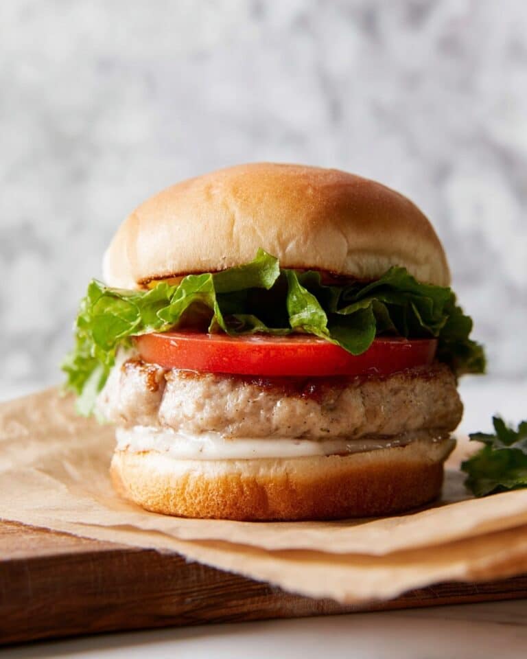 Juicy Grilled Turkey Burgers Recipe