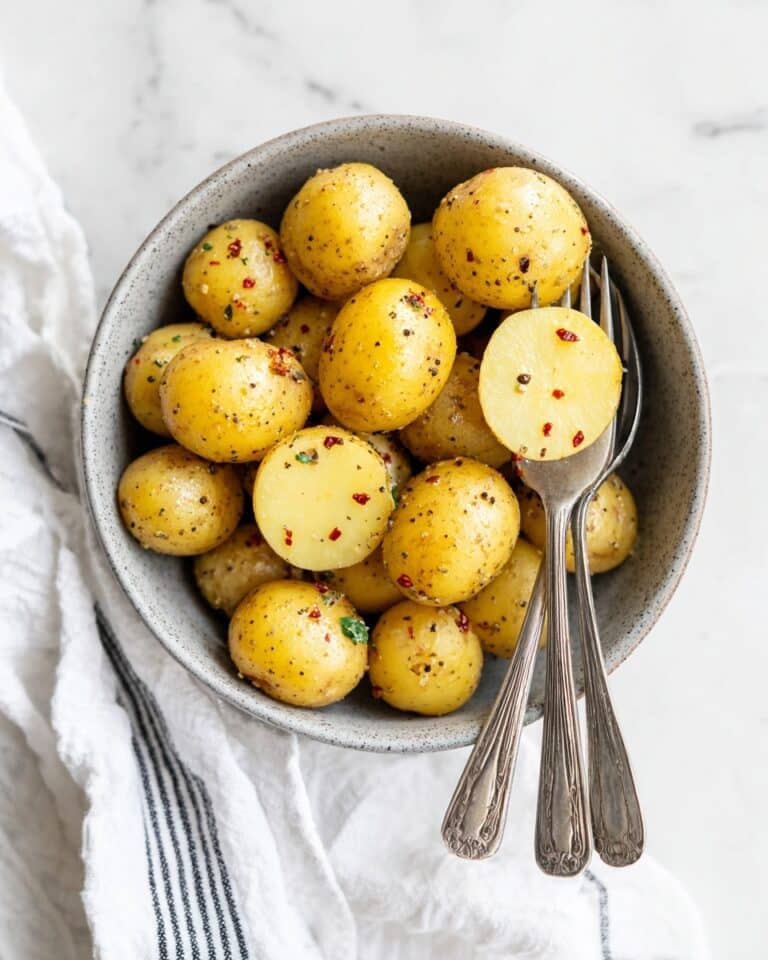 Boiled Potatoes with Garlic Butter Recipe