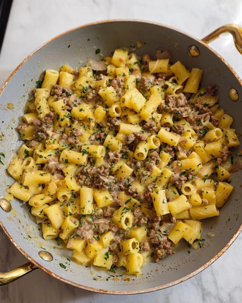 One Pot Zuppa Toscana Pasta Recipe
